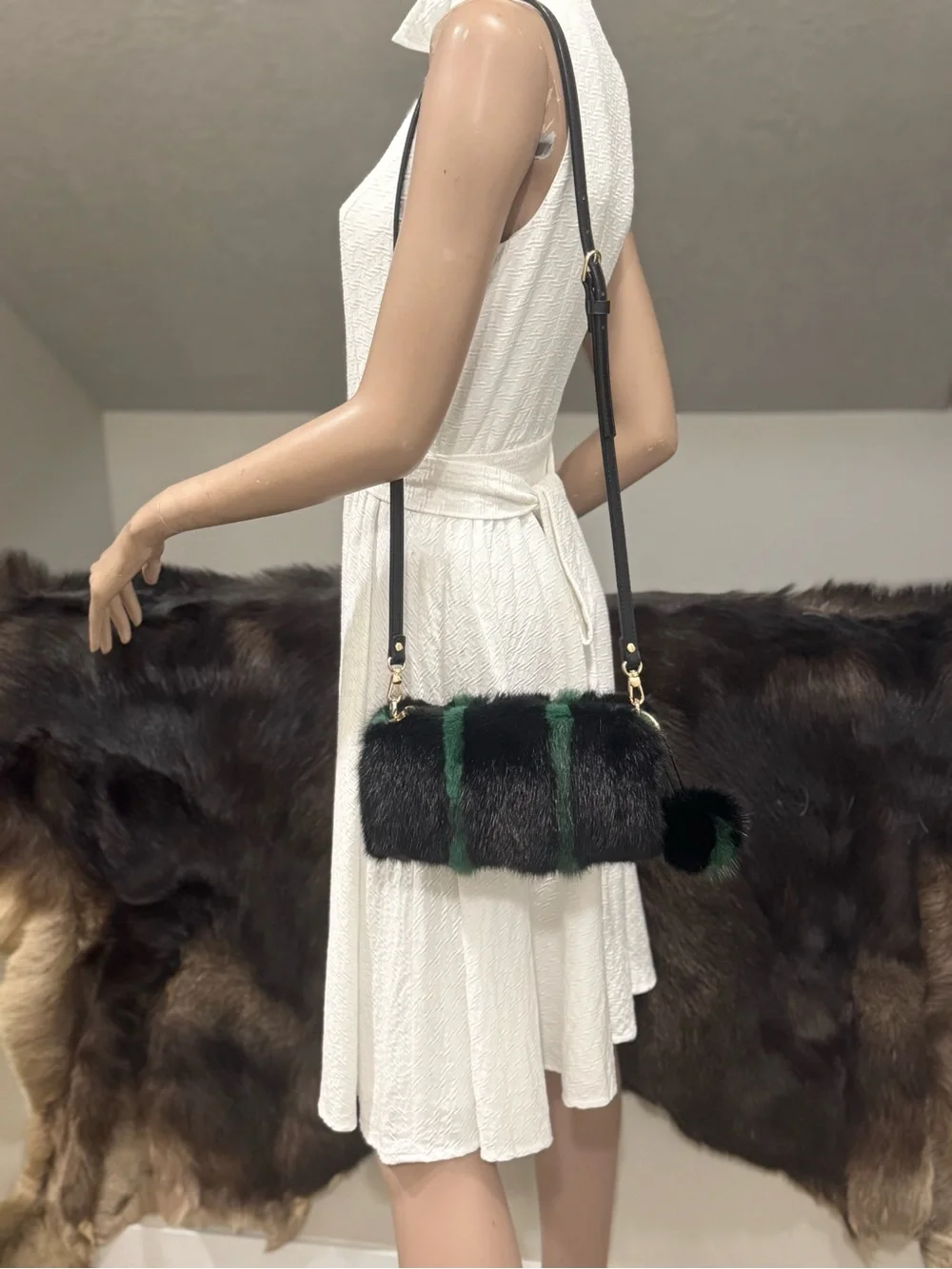 Colorblock Real Mink Fur Handcrafted Barrel Bag/Crossbody & Fur Ball Bag Charm
